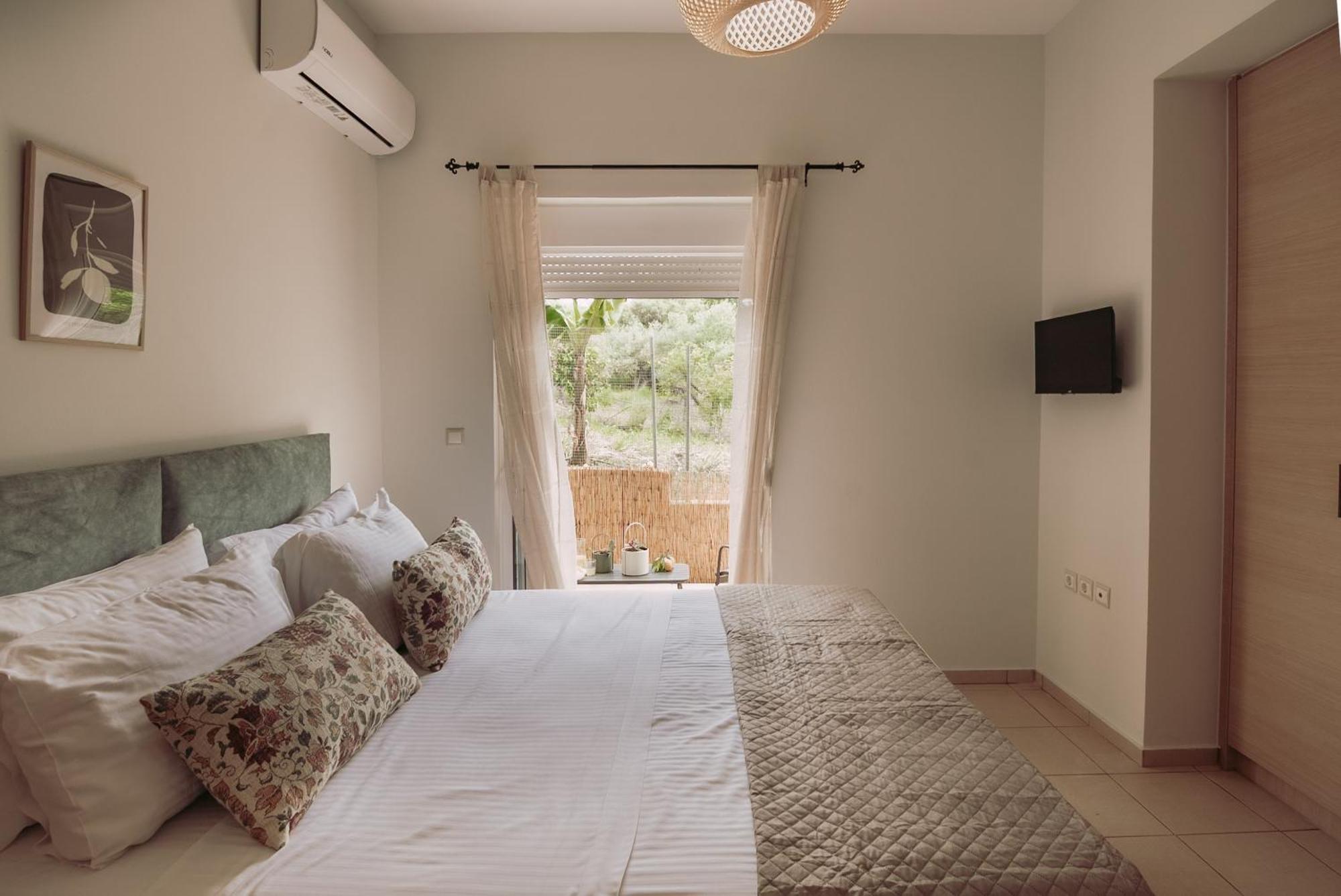 Summer Blue Apartments Chania خانيا المظهر الخارجي الصورة
