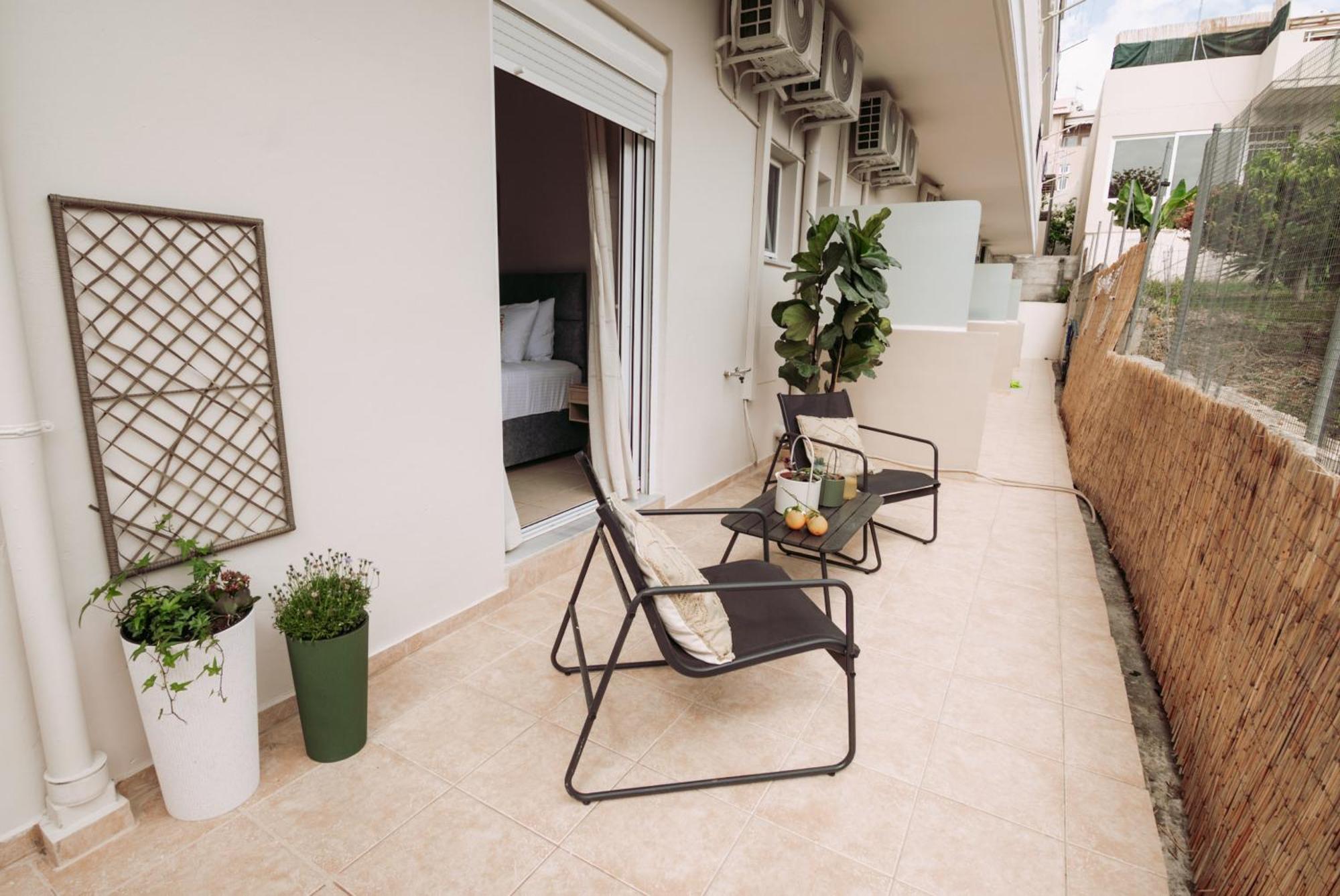 Summer Blue Apartments Chania خانيا المظهر الخارجي الصورة