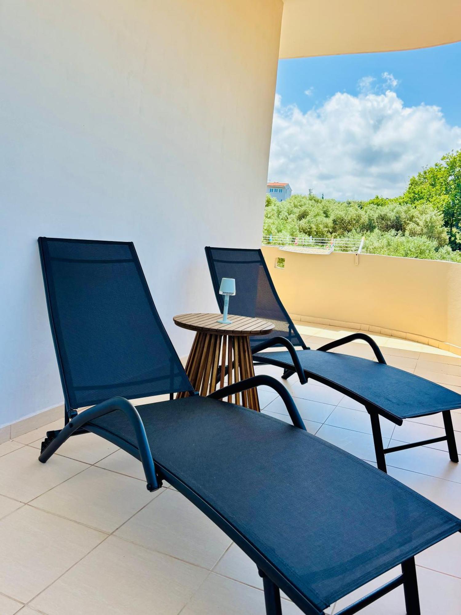 Summer Blue Apartments Chania خانيا المظهر الخارجي الصورة